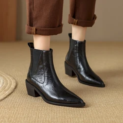 Nowość Jesienne buty damskie Split Leather Shoes for Women Pointed Toe Chunky Heel Shoes Slip-on Ankle Boots Handmade Western Boots