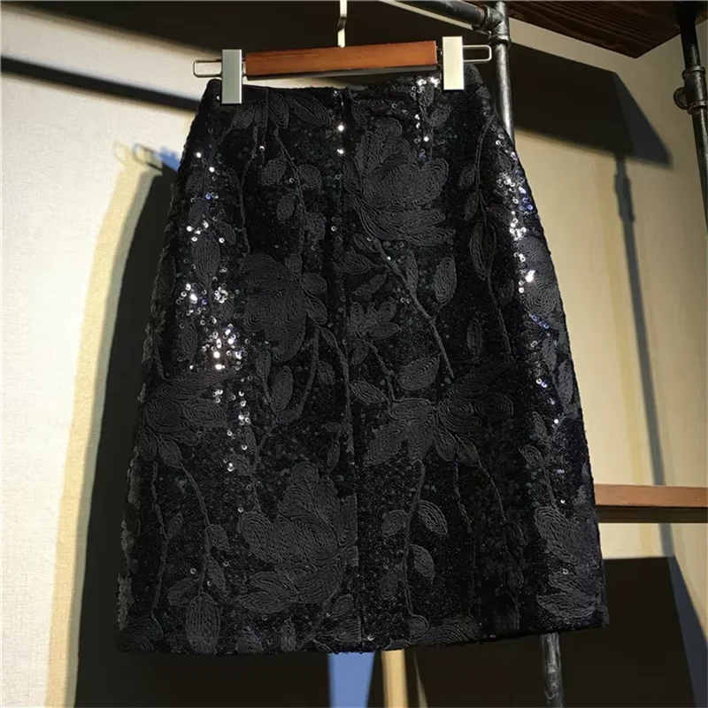 Bling Sequin Pencil Skirt 2025 Fashion Knee Length Skirt for Women Floral Embroidery Black Sequin Skirt High End Saia