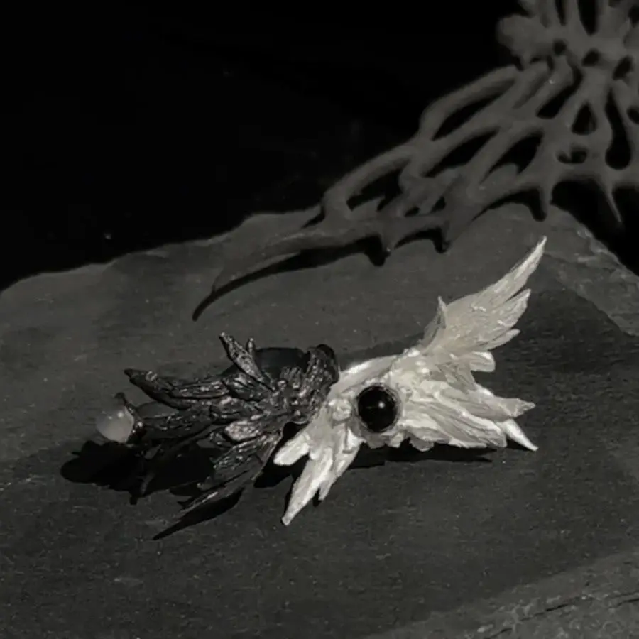 Bague de couple de rédemption d'ailes cassées