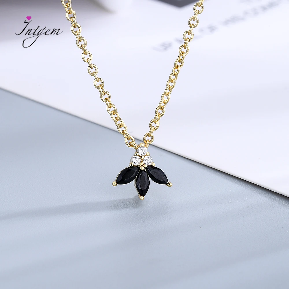 

S925 Silver Gold Color Necklace Chain Flower Shape Fashion Pendant For Women Party Anniversary Daily Fine Jewelry Gift Wholesale