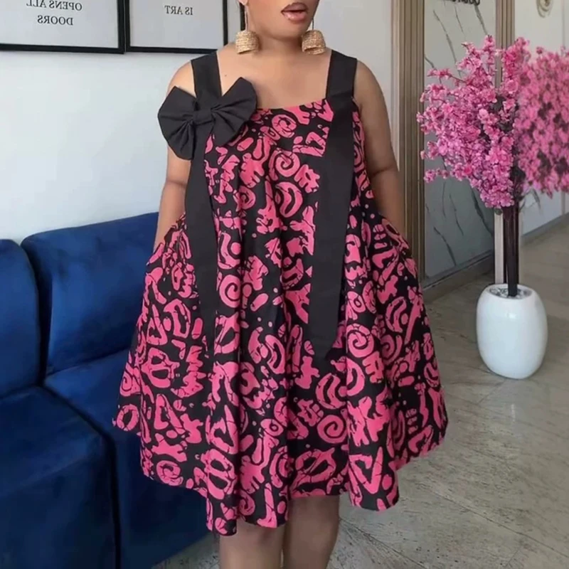 Image of Schleifendesign Trägerkleid mit Retro-Muster und Taschen, Kurzes Pendlerkleid, Damenmode Off-Shoulder Boho-Kleider