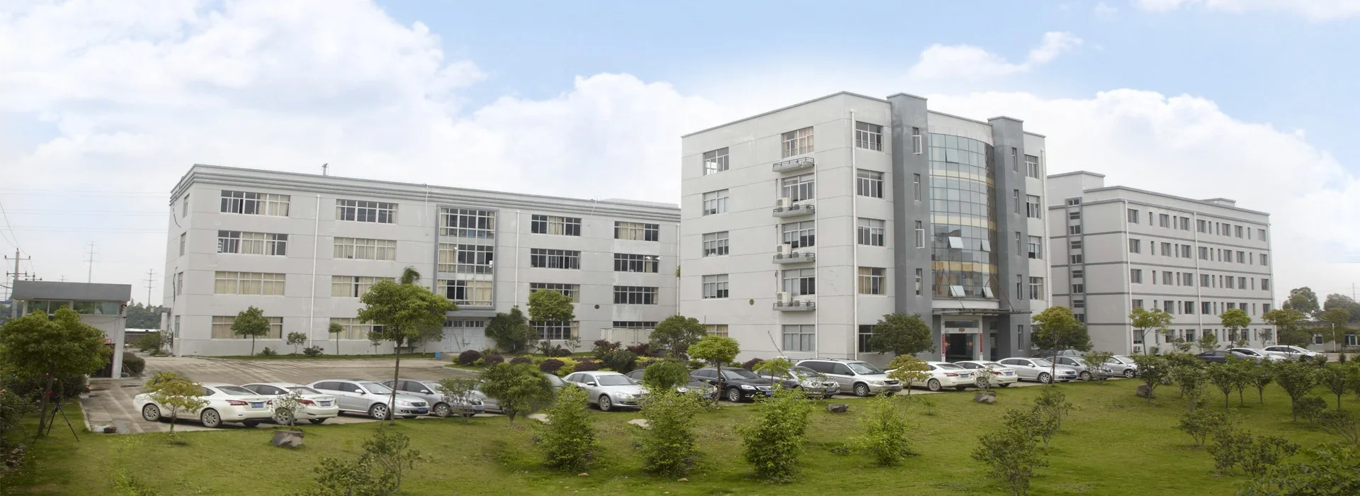 ELEJOY 500W Single Phase DC/AC Solar Micro Inverter for Home Balcony Power System 50/60Hz Output Frequency AC Type