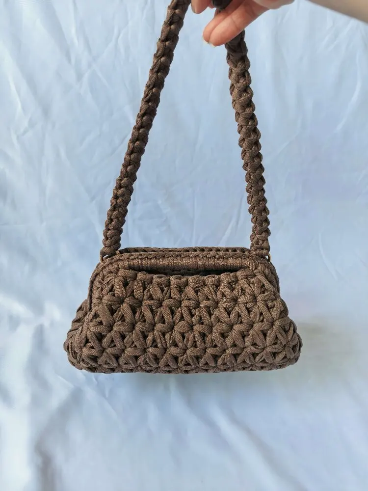 Handgehäkelte Fransen-Umhängetasche für Damen, modische Achseltasche – Detail 11