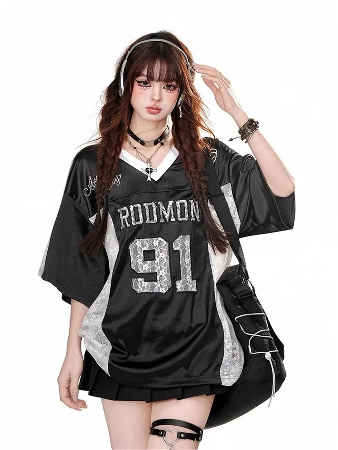 Retro American Lace T-Shirt Men's Loose Hollow Short Sleeve V-neck Sport Style Top High Street Design Breathable Summer Shirt