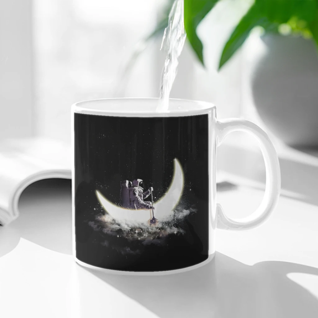 

Moon Sailing Ceramic Cup Coffee Oatmeal Breakfast Cup Creative Personality Mug