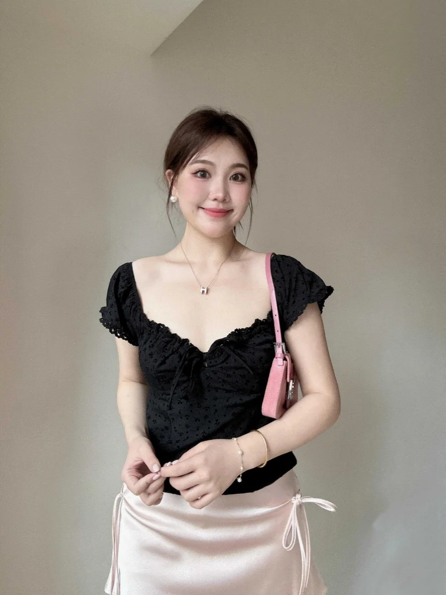 

Plus Size plus Size Bla V-Ne T-irt And f Skirt Set with Belted Lace Detail Korean Sle Commute Faion plus Size Women's Set