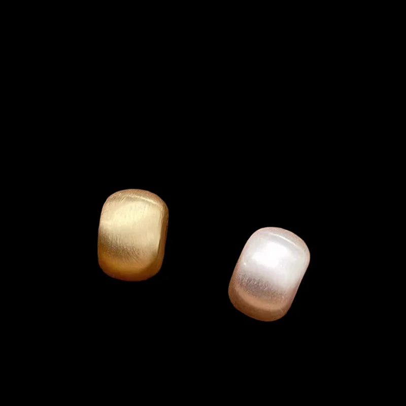 

Fine 925 Sterling Silver Stud Earrings Women Girls Simple Metallic OL Stylish Geometric Ear Oranments Korea Jewelry