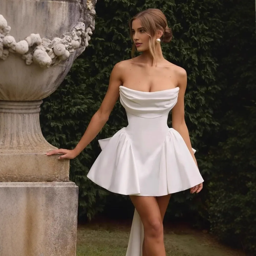 

Simple Back Bow Satin Prom Dresses Women Pleat Short Wedding Dress Lace Up Customized Strapless Mini A-Line Vestidos De Fiesta