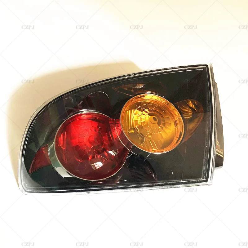 2PCS Left Right Outer Car Brake Warming Light Tail Lamp For MAZDA 3 2.0 2004 2005 2006 2007 2008 2009 2010 Without Bulb