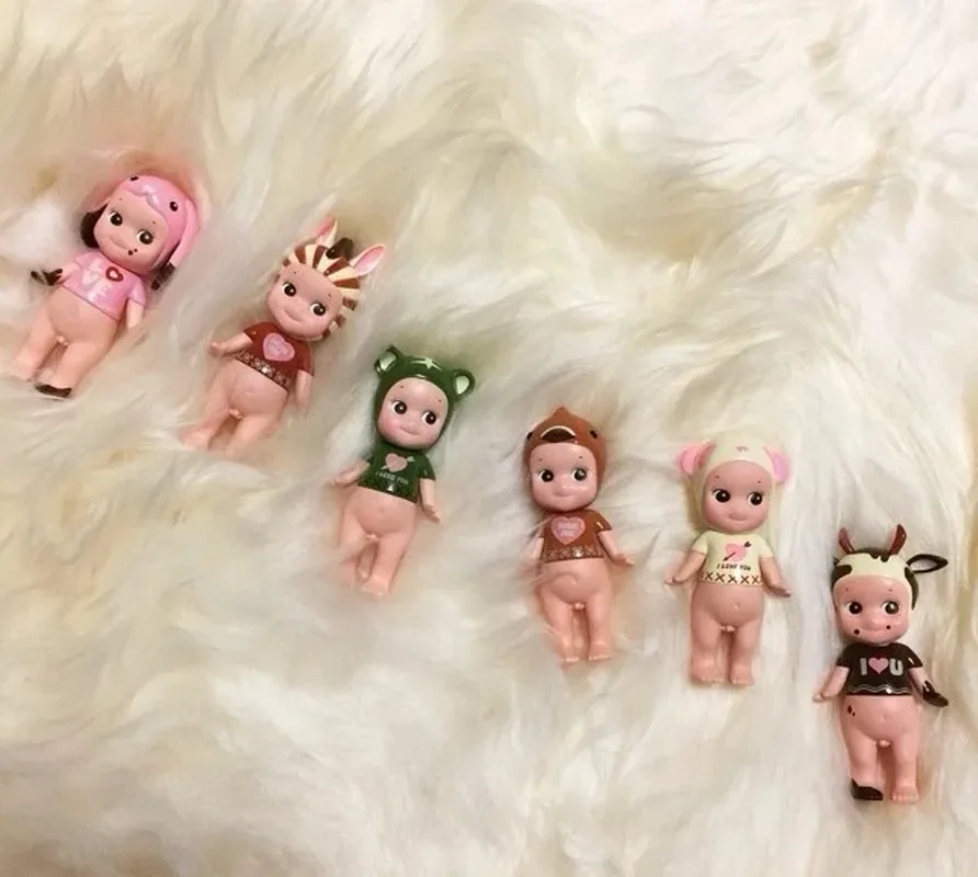 

New Sonny Angel Mini Figuhe Chocolate Angel Mysterious Surprise Blind Box Tide Play Toy Cure Doll Lucky Hand-Made Gift Toys