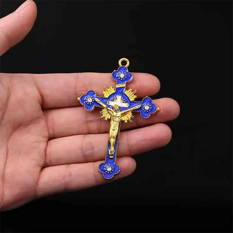 Religious Catholic big golden cross, Jesus Christ color big cross metal pendant decoration.