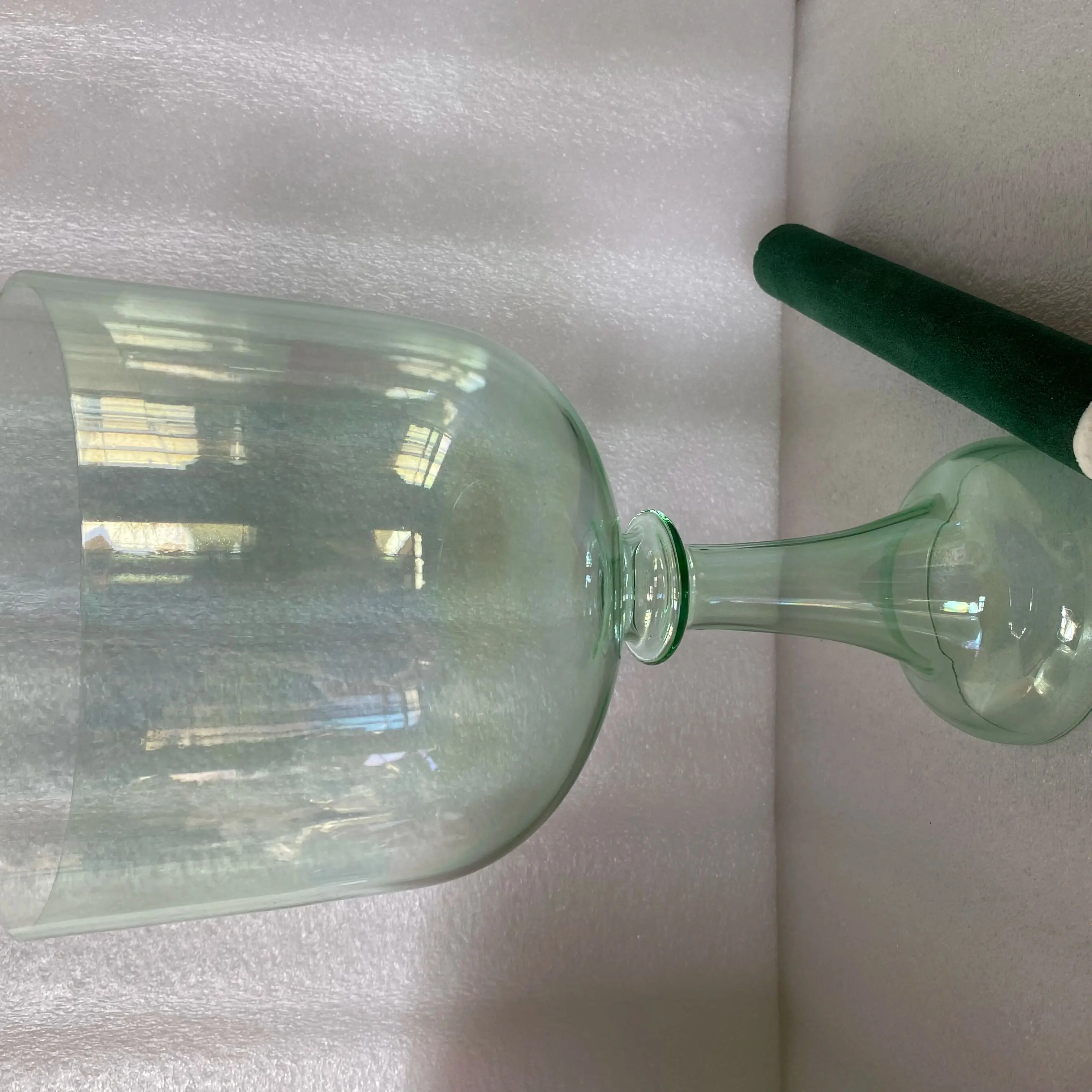 

Magic green color crystal singing chalice&grail 432hz 4th octavce perfect pitch "F" note Heart chakra or "F#" Thymus chakra