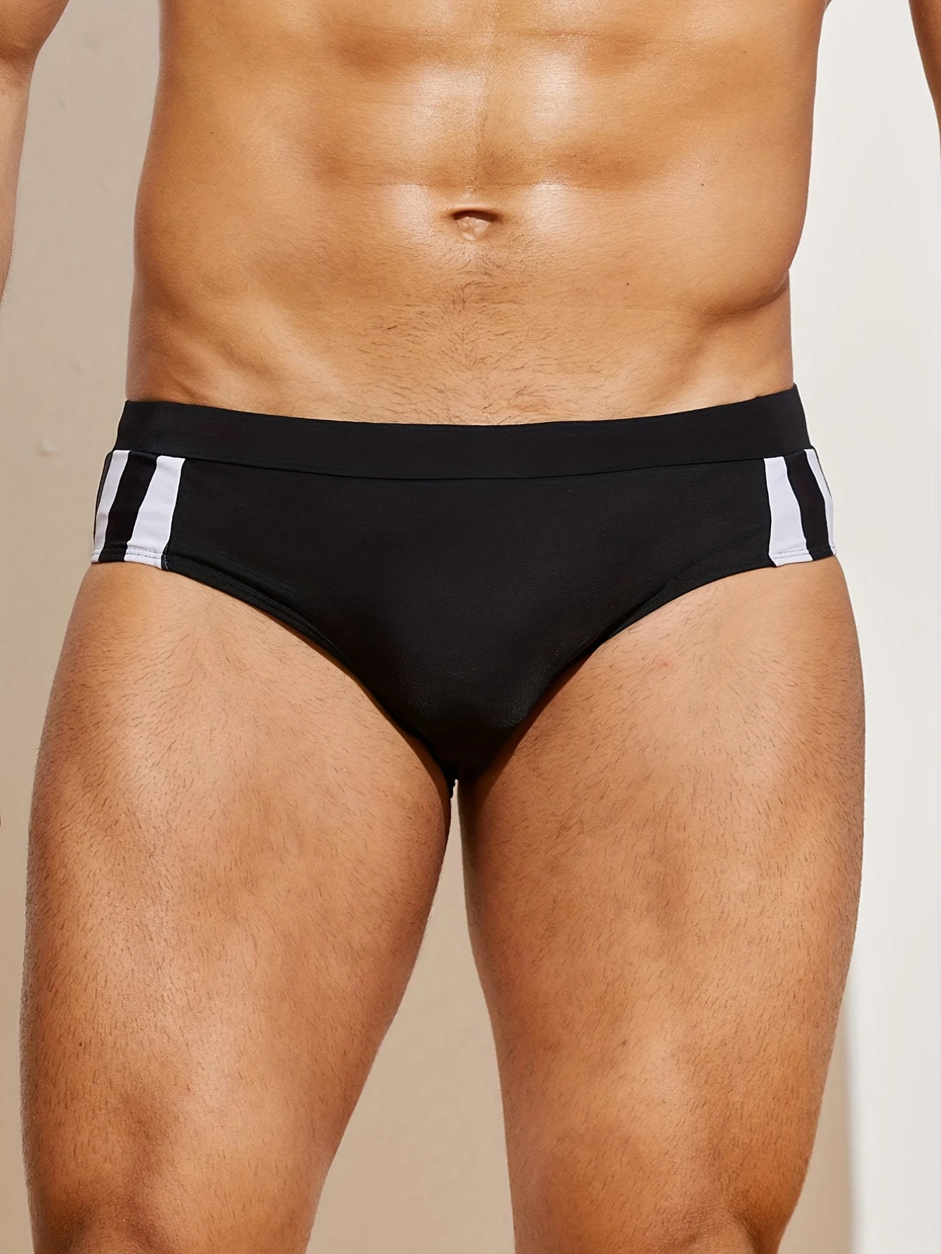 Men's Triangular Swimming Trunks, Men's Swimwear, Quick-Drying Swimming Trunks for Pools and Beaches