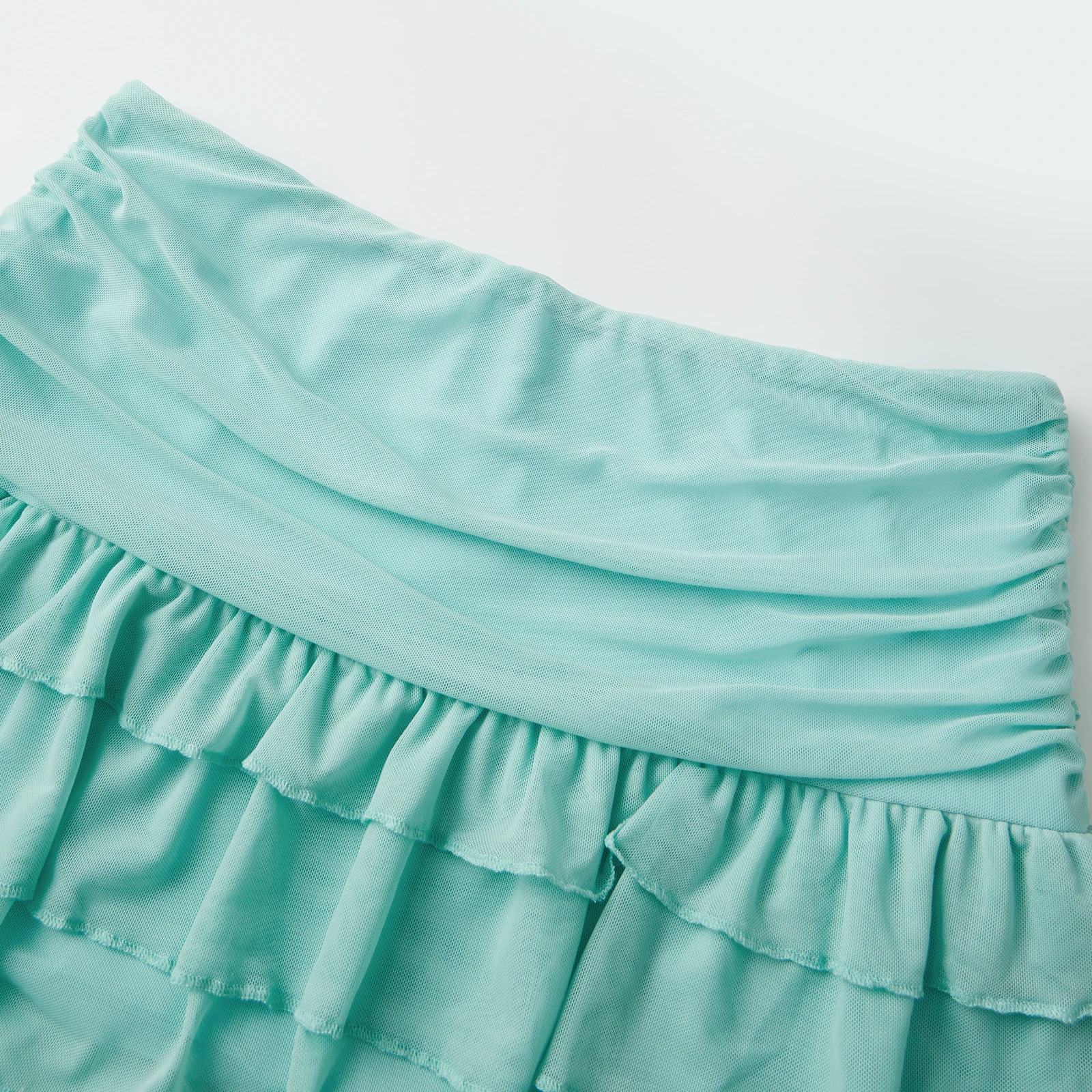 

Boho Layered Ruffle Mini Skirts for Women Summer Preppy Atyle Sexy Slim Low-Waisted Solid Color Low Waist Layered Short Skirts
