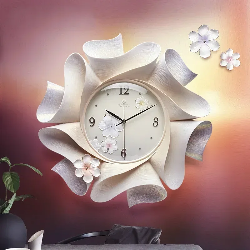 Creative light luxury home three-dimensional decorative wall clock, American modern pure hand-painted pocket watch 57X57 cm