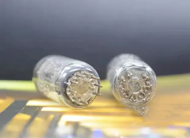 2PCS GHXAMP 12AU7 Amerikaanse GE Lange Plaat Ronde Getter ECC82/5814/6189 Legendarische Geluid Vacuümbuis