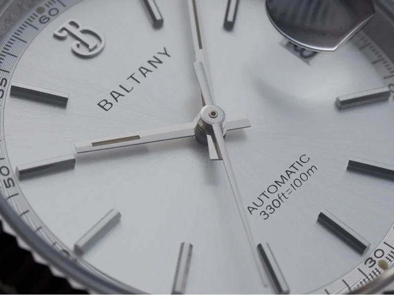 นาฬิกาออโตเมติกผู้ชาย Baltany นาฬิกาข้อมือวินเทจ36มม. 10Bar กระจกแซฟไฟร์ NH35ส่องสว่างกันน้ำ