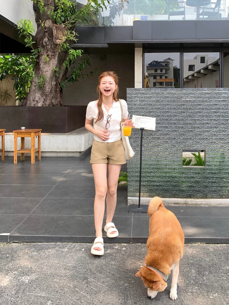 

High Waist Short Jeans Pants Women's Miniature New Style Khaki Color Denim Casual Straight Leg Cotton Shorts for Ladies