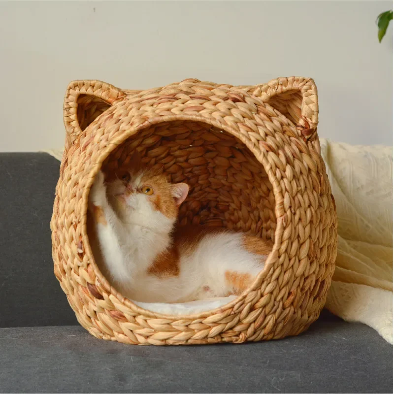 Natural Cattail Kennel for Cats Handmade Weaving Semi-Enclosed Pet House Cool and Breathable Cat Cage Pet Nest