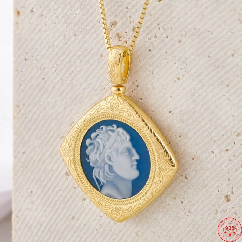 

S925 Sterling Silver Charms Pendants for Women Fashion Blue Agate Classical Emboss Portraits Gold Plated Jewelry Free Shipping