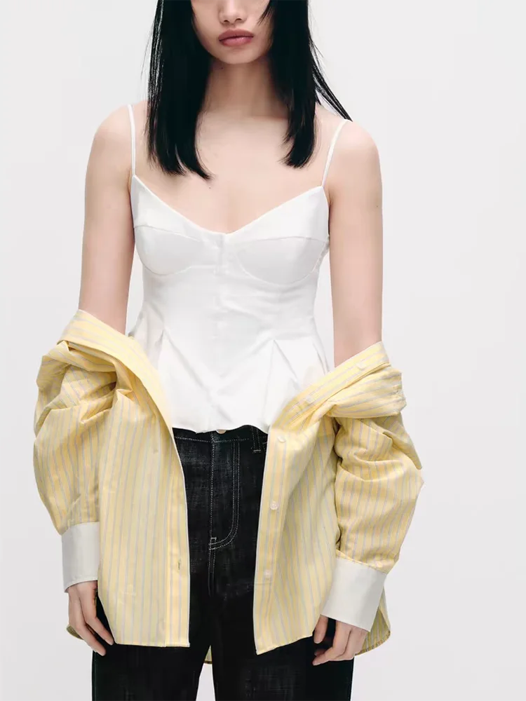 เสื้อสายเดี่ยวผ้าไหมพลีททรงเข้ารูป รุ่นใหม่สำหรับฤดูร้อน  สำหรับผู้หญิง  แบบเรียบง่าย สไตล์ลำลอง  ความยาวปกติ  มีหลายสี