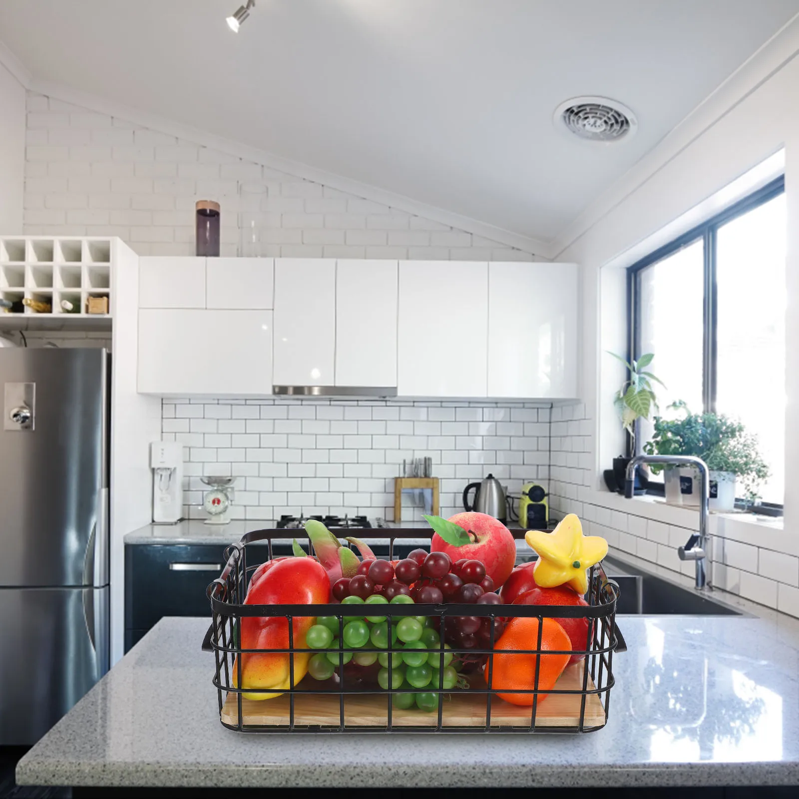 

Metal Wire Storage Basket Iron Wooden Handle Fruit Vegetable Organizer Kitchen Bathroom Small Mesh Basket Decorative Organizer