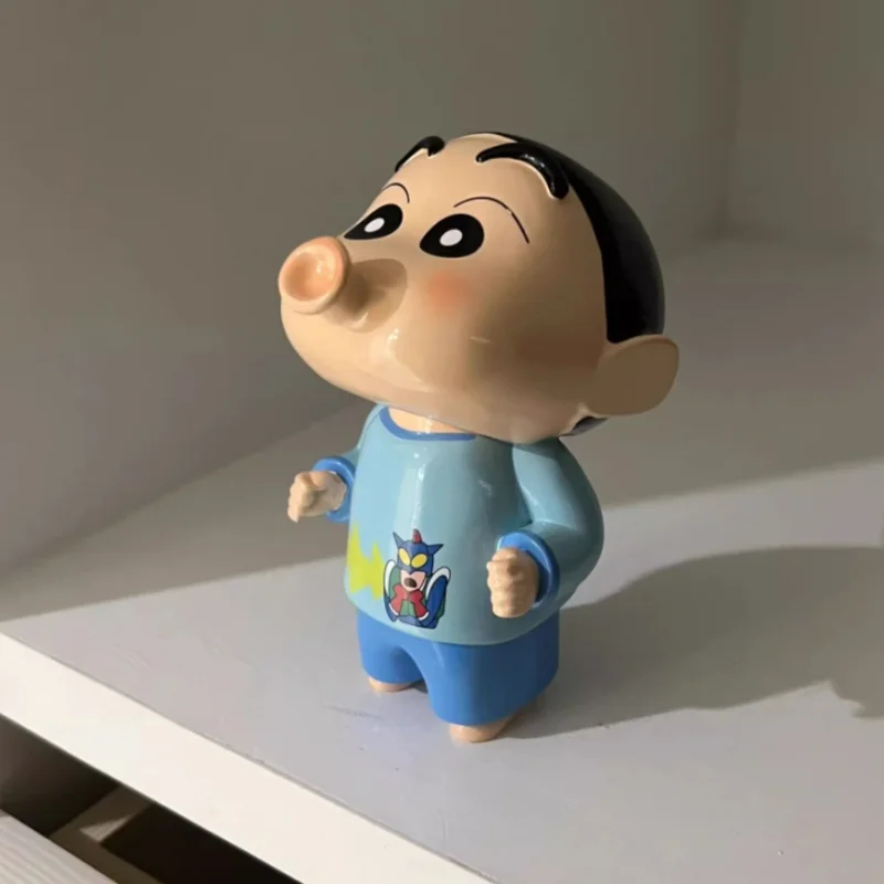 Crayon Shin-chan Cartoon Desktop Ornaments Comic periferiche Room Decoration Cute Doll Toys Lovely holiday Gift For Boys And Girls