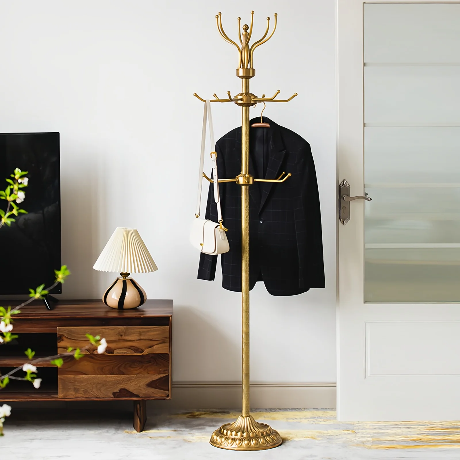 

Light luxury high-end brass home coat rack European high-end living room bedroom retro floor multi-layer clothes hanger