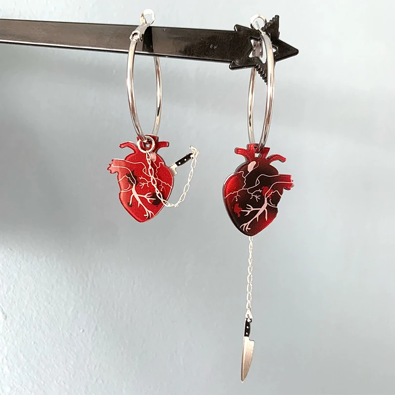 Gothic Earrings For Halloween Party Ornament New Acrylic Chopped Heart And Long Chain Knife Pendant Earring Jewelry Gift