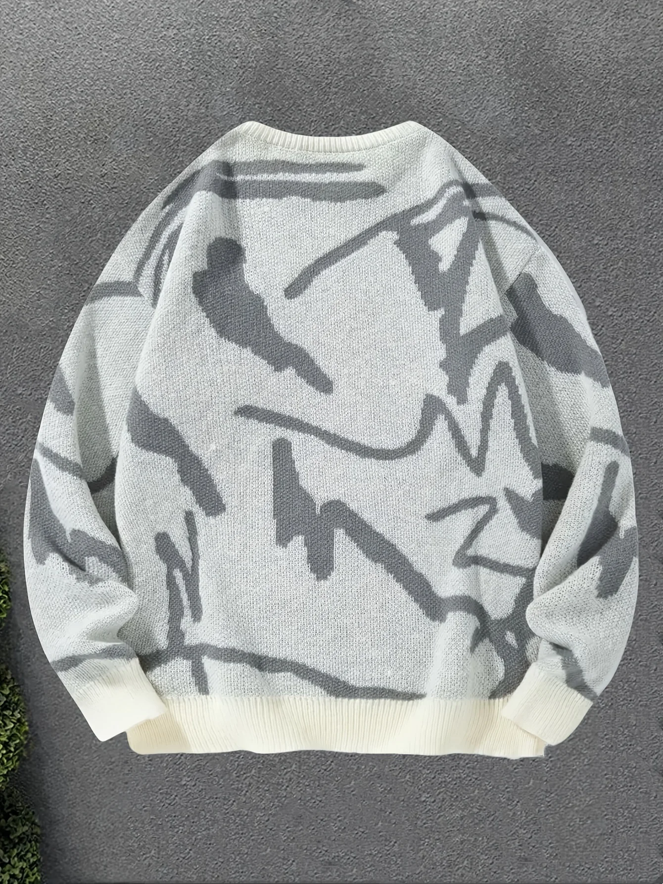 LVLAEA Graffiti Pattern Jacquard Men Fall Winter Loungewear Shirt Long Sleeve Round Neck Trendy Anti-pilling Pullover for Men