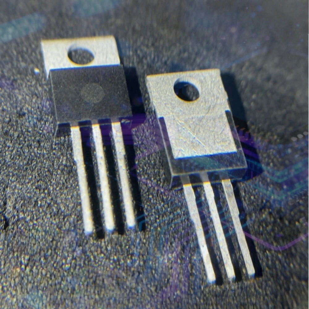 1-20PCS ADM202EA ADM202 ADM202EARW 33399 MCZ33399 MCZ33399EFR2 SPP20N60S5 20N60S5 LTC1292CCN8 LTC1292