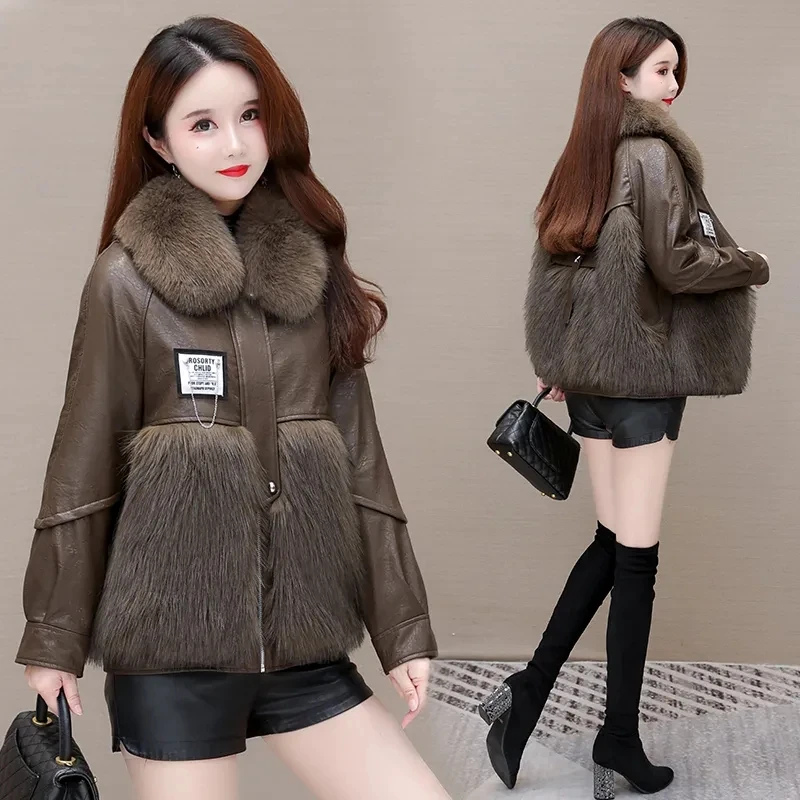 White Down  Coat Ladies  Winter New Fur Collar Warm Loose Slim Fashion Temperament Stitching Fur One Short Coat Female Tid