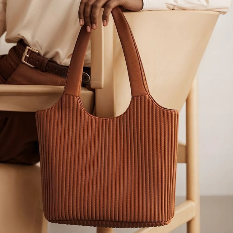 

Air-feeling Tote Bag Women's 2026 New One Shoulder Package Handbag Large-capacity Pack Light Work Commuter Bags