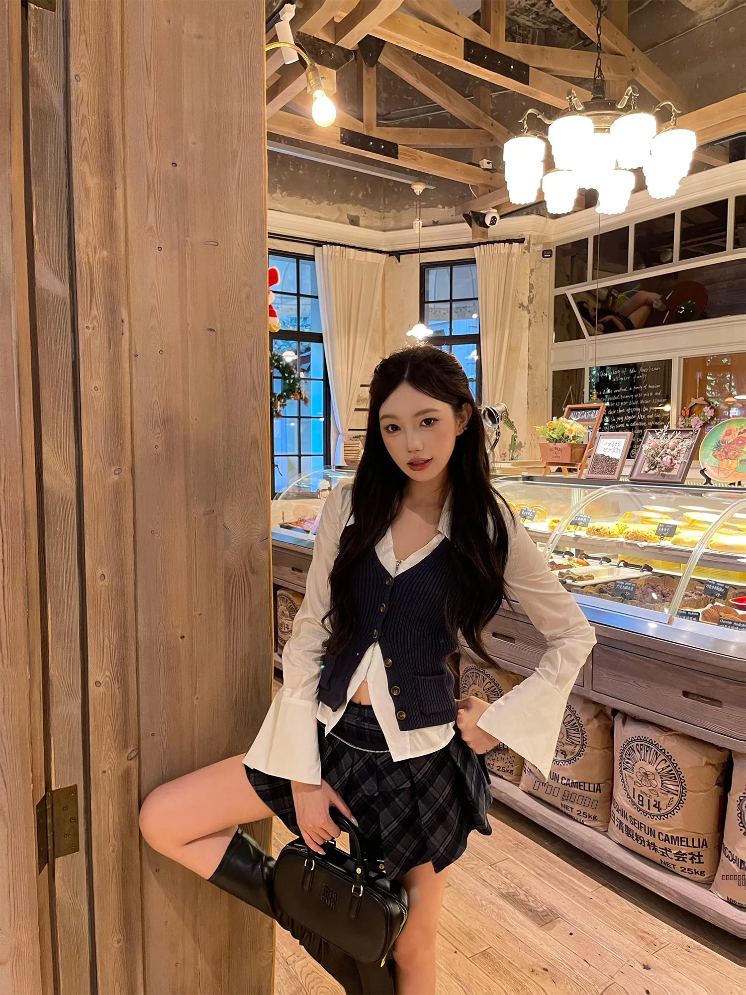 

Agu Original Design Retro Sle Women's irt ort Sve Long irt Layering Hot Girl Top for Young Girls Faionable Slim Fit