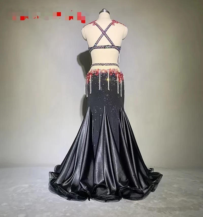 Traje de actuación de danza del vientre personalizado, diseño Original, temperamento, cadera negra, falda oscilante grande, traje con sujetador para danza del vientre