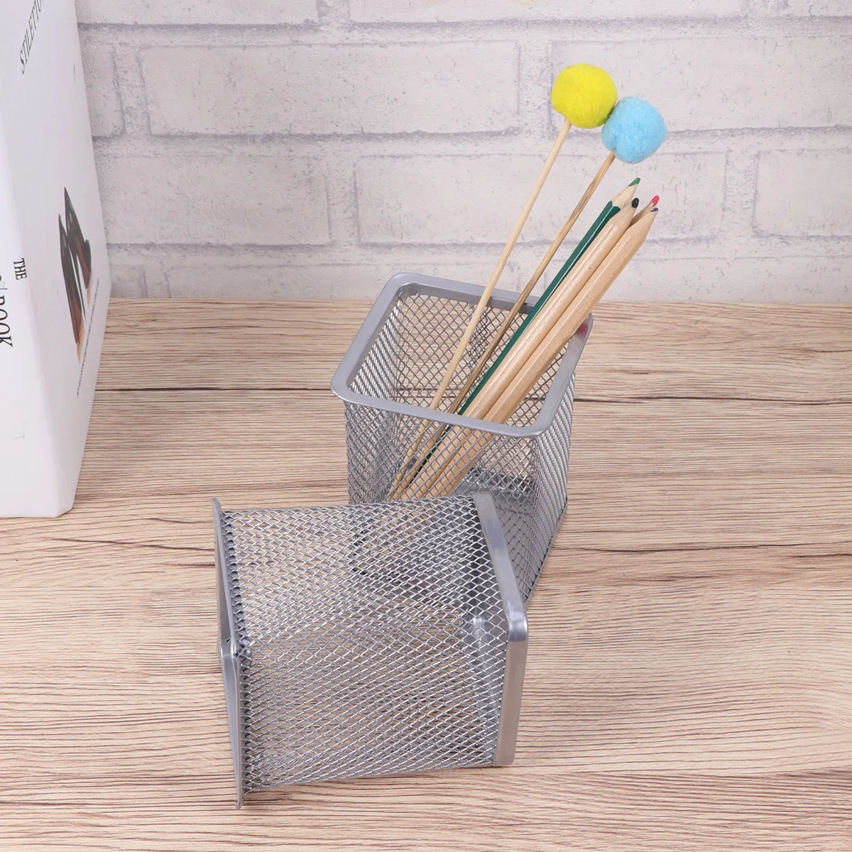 

2pcs Metal Hollow Pen Holder Square Silver Mesh Lightweight Pencil Organizer Container Office Supplies Storage