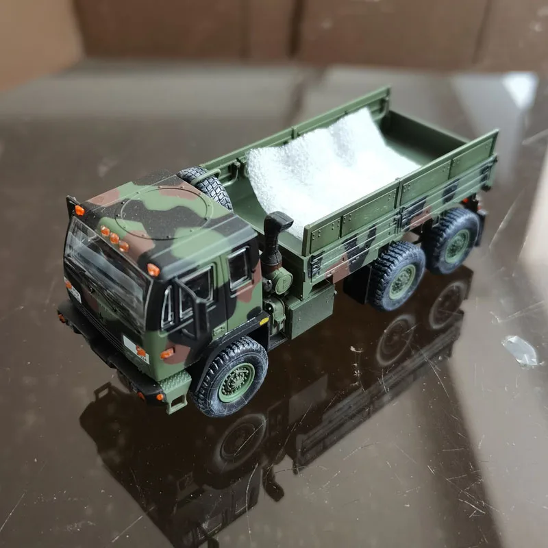 1/72 Scale American M1083 Tactical Truck Camouflage Car Model Collectible Ornament