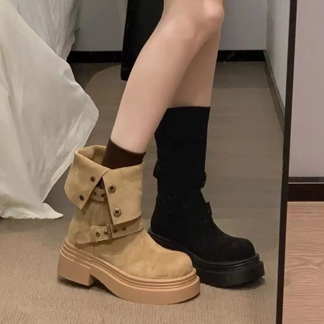 Women's Long Boots Fashion Platform Height Increasing Outdoor Knight Boots  Spring Autumn New Retro Belt Buckle Women Shoes view 3