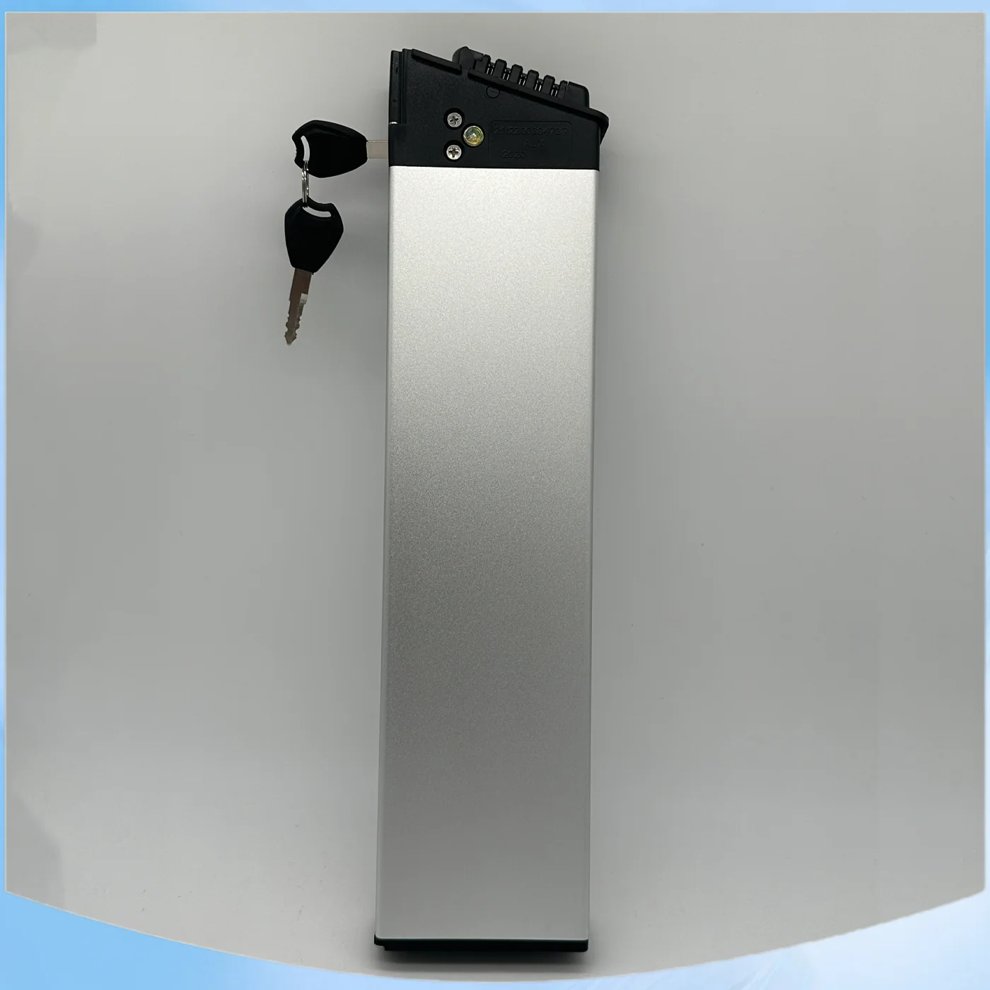 

NEW high capacity 15.3Ah 48V Batteryfor 100w 150w 200w 250w 350w 450w 500w 600W 800w motor 13.6.Ah 10.4Ah DCH 006 18650 battery