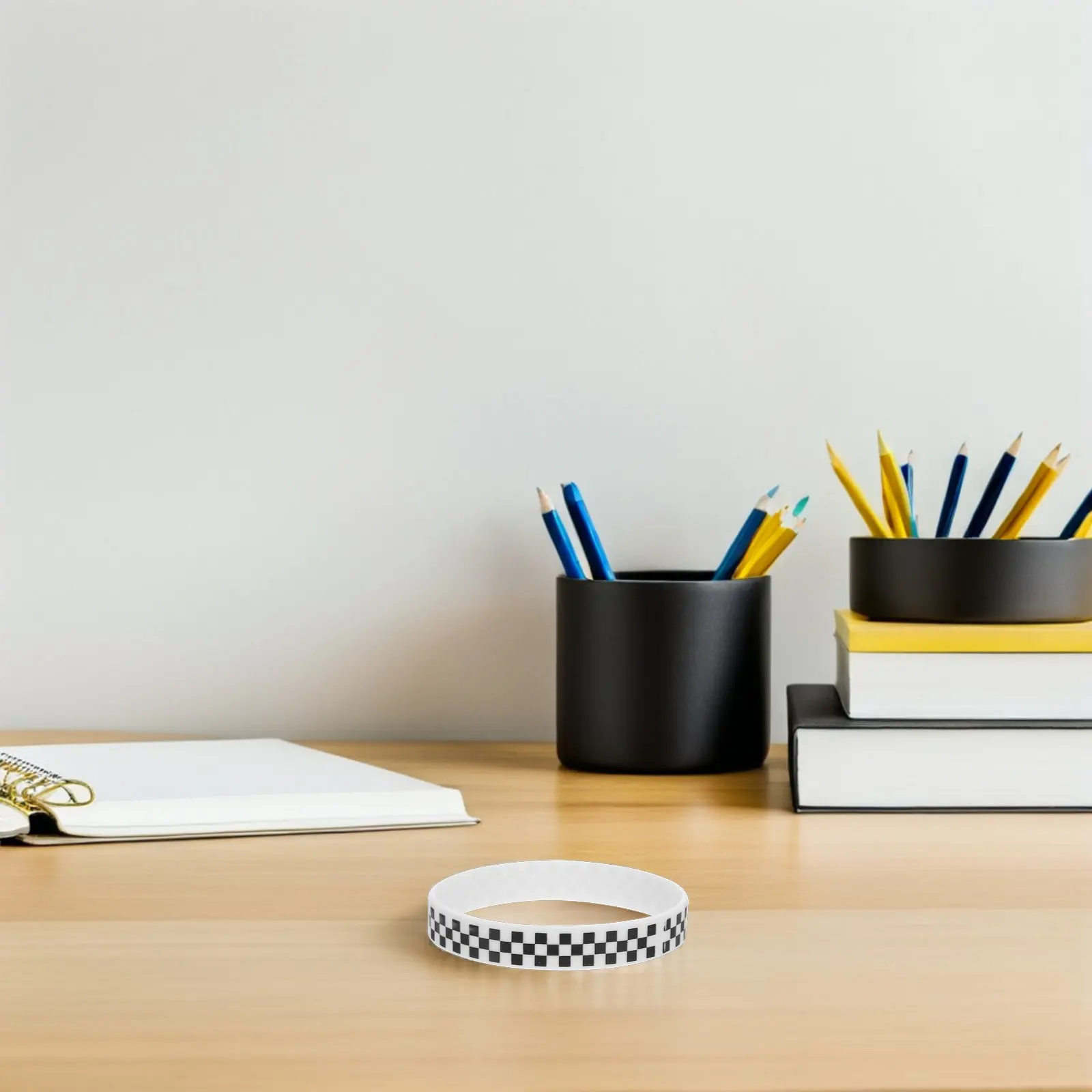 

40 шт. гоночных черно-белых клетчатых силиконовых браслетов, резиновые браслеты для вечеринок, спортивных мероприятий, подарки для автоспорта