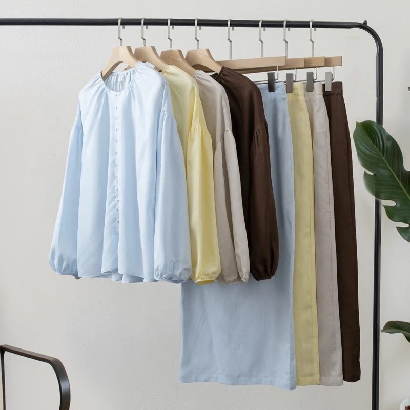 Conjunto Feminino de Verão 2026 em Algodão e Linho: Blusa de Manga Bufante com Botões e Saia Reta de Cintura Alta - Conjunto Casual Coordenado