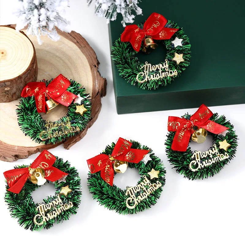 

10pcs Miniature Christmas Wreaths with Red Bows and Golden Bells Plastic Holiday Decor for New Year Decoration Artificial Craft