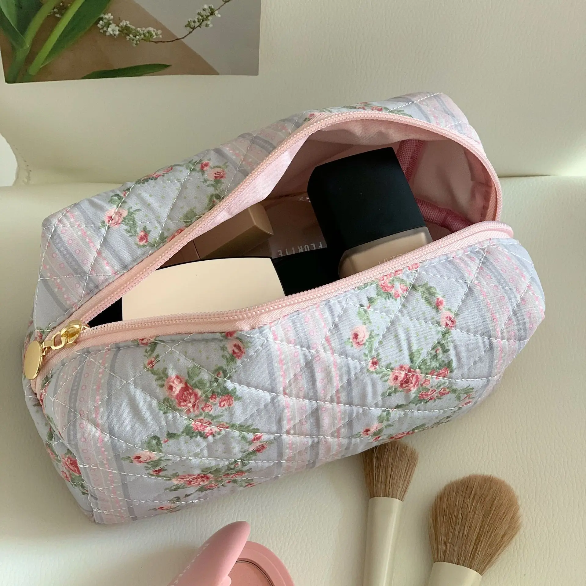 Women\'s Flower Pattern Makeup Bag Travel Skincare Product Storage Large Capacity Portable Storage Bag