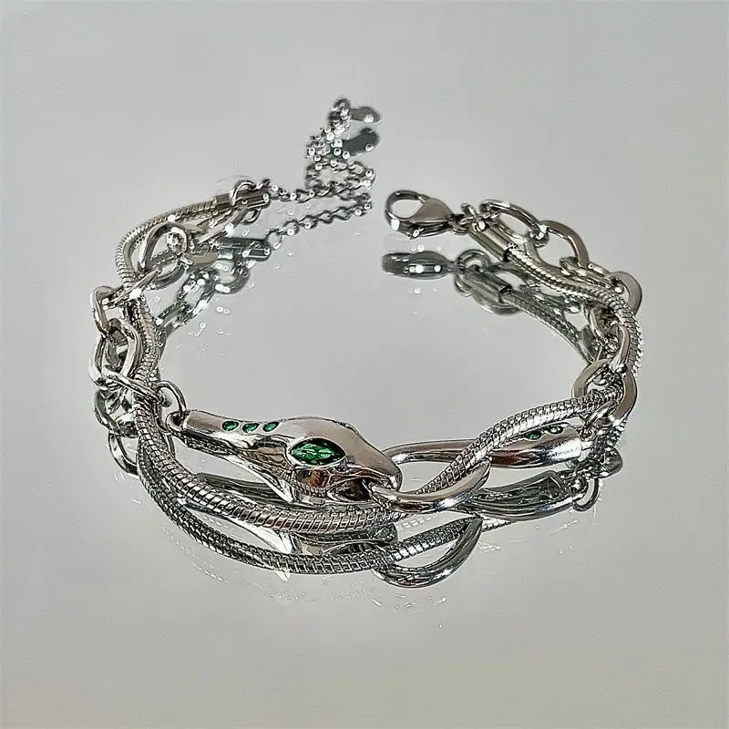 Exquisite Fashion Personality Green Crystal Snake Bracelet Hip Hop Punk Open Bracelet Banquet Jewelry Accessories Gift