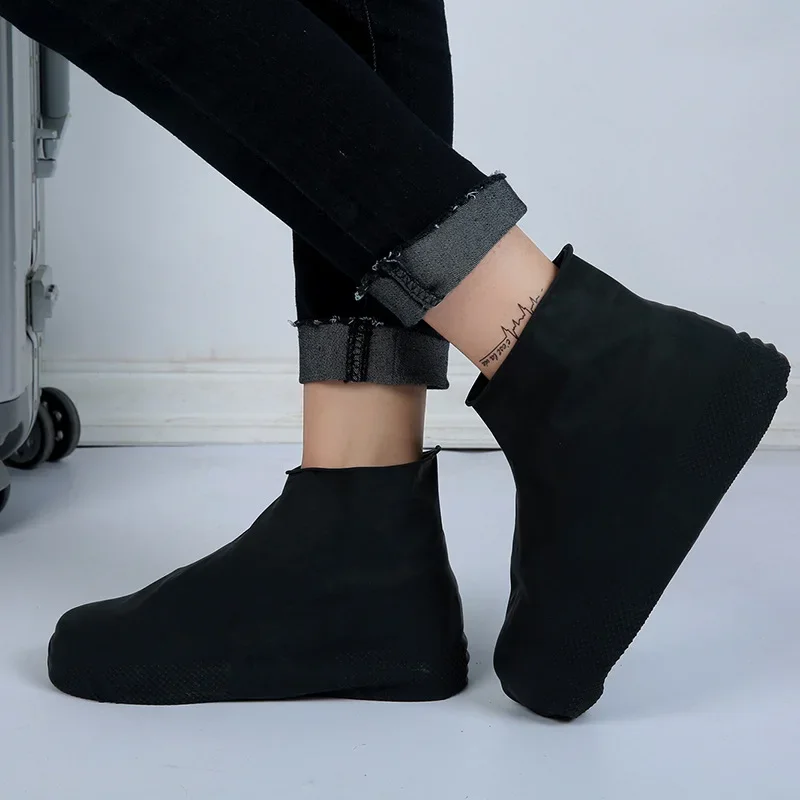 1 Paar rutschfeste Regenstiefelüberzüge für Damen und Herren, Sneaker-Schutz, Silikonmaterial, wasserdicht, wiederverwendbar, für den Außenbereich, regnerisch
