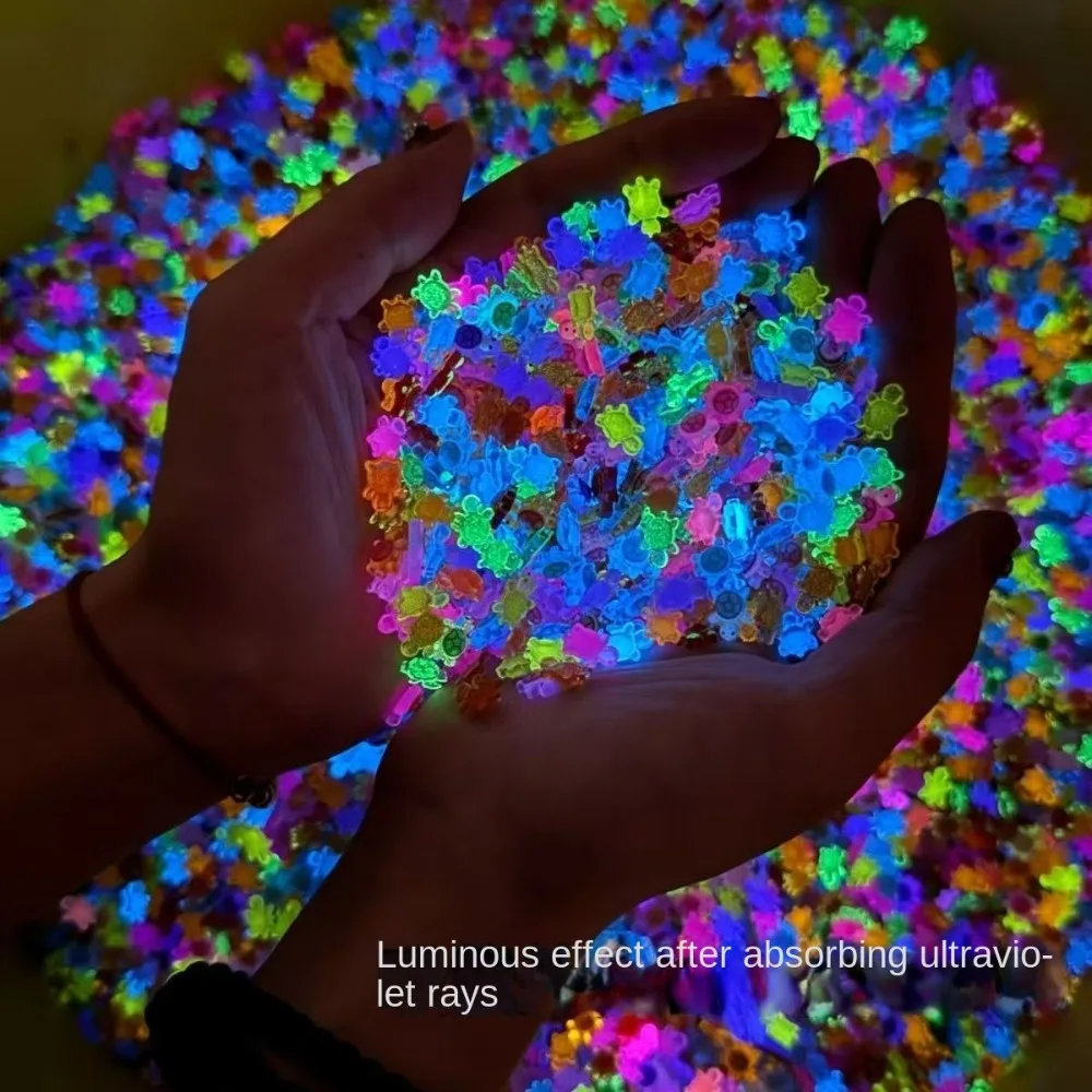 100Pcs Cartoon 3D Luminous Turtle DIY Dopamine Colored Miniature Figurines Night Glow Mini Turtle Nail Charms