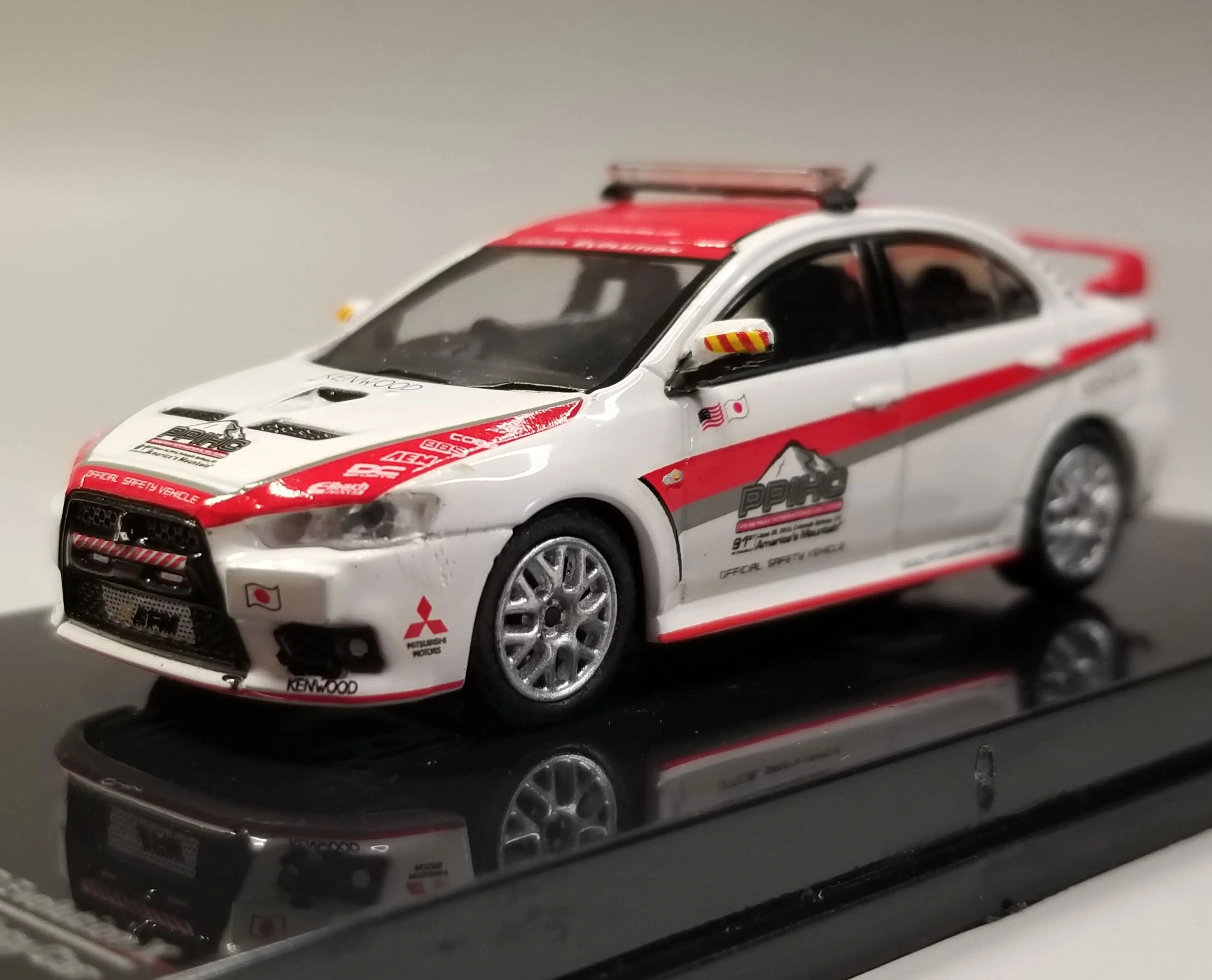 

theBox Store Tarmac Works 1/64 Lancer Evolution X Pikes Peak Safety Car T64-004-PP Die Cast Model Car Collection Limited
