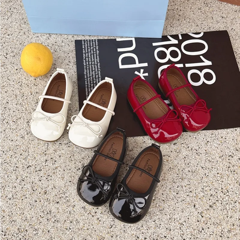 

Туфли Мэри Джейн для девочек с бантом, противоскользящие детские туфли на плоской подошве, кожаные туфли с мягкой подошвой, детские туфли для принцесс, весенне-осенние новинки