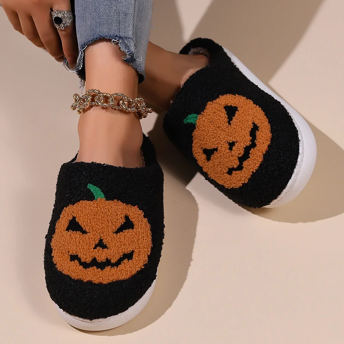 

Halloween Pumpkin Smiley Cotton Slippers Thick-soled Winter Household Non-slip Pumpkin Slippers Indoor Women's Winter Warmth