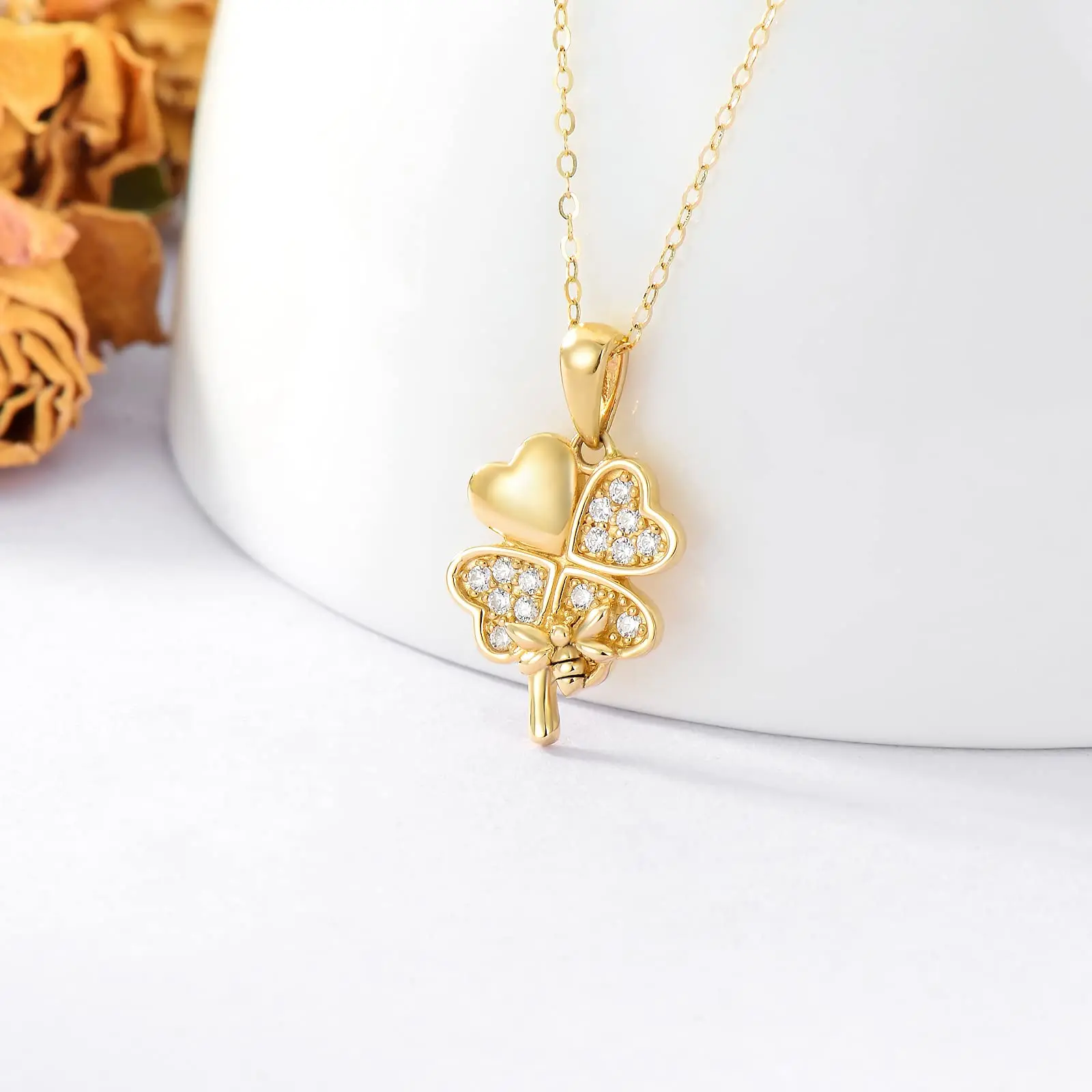 YFN 14k Solid Gold Clover Luck Necklace for Women Cute Heart Necklaces Lucky Dainty Gold Necklace Fine Jewelry